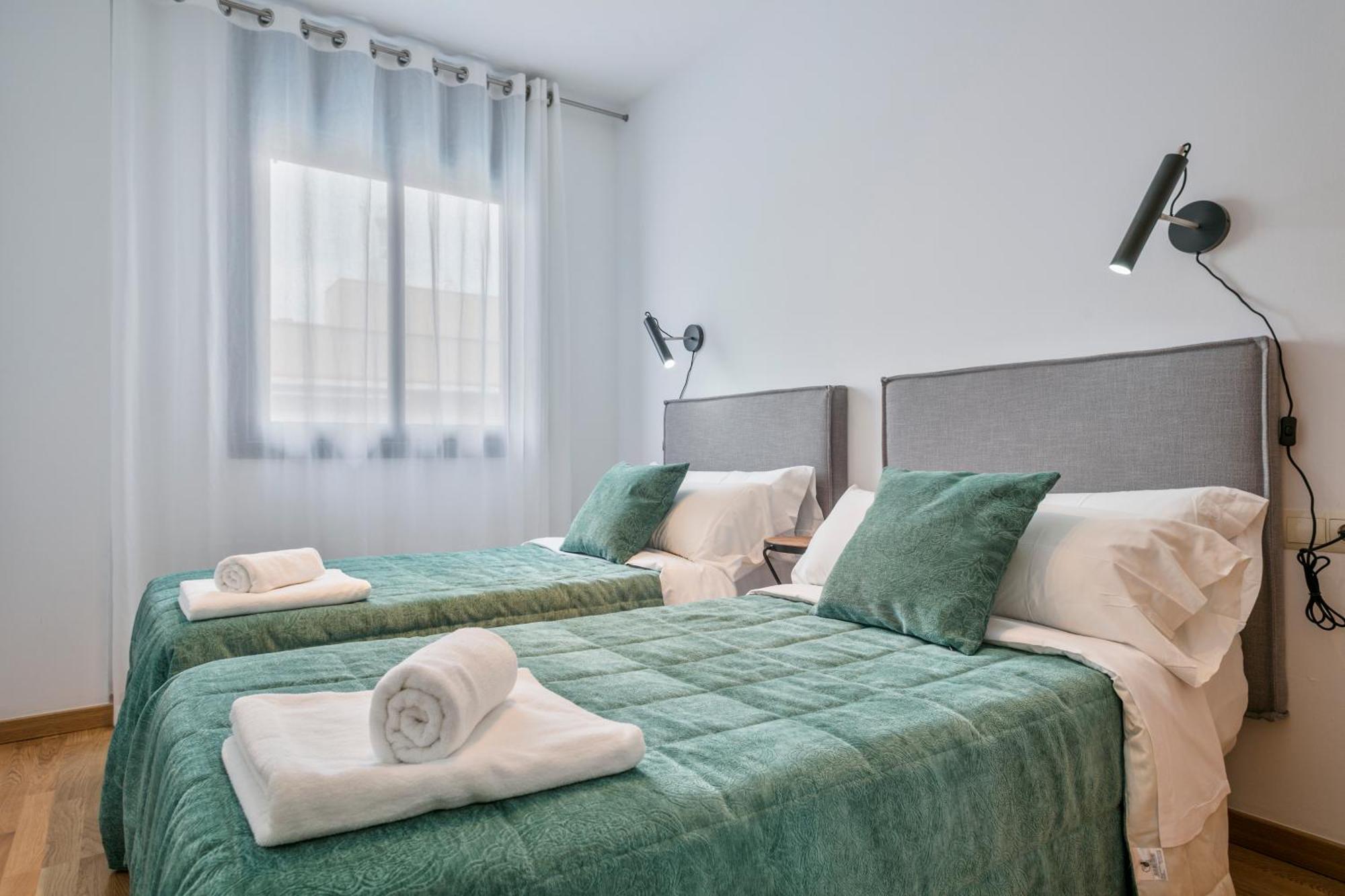 Penthouse With Terrace In Poblenou Barcellona
