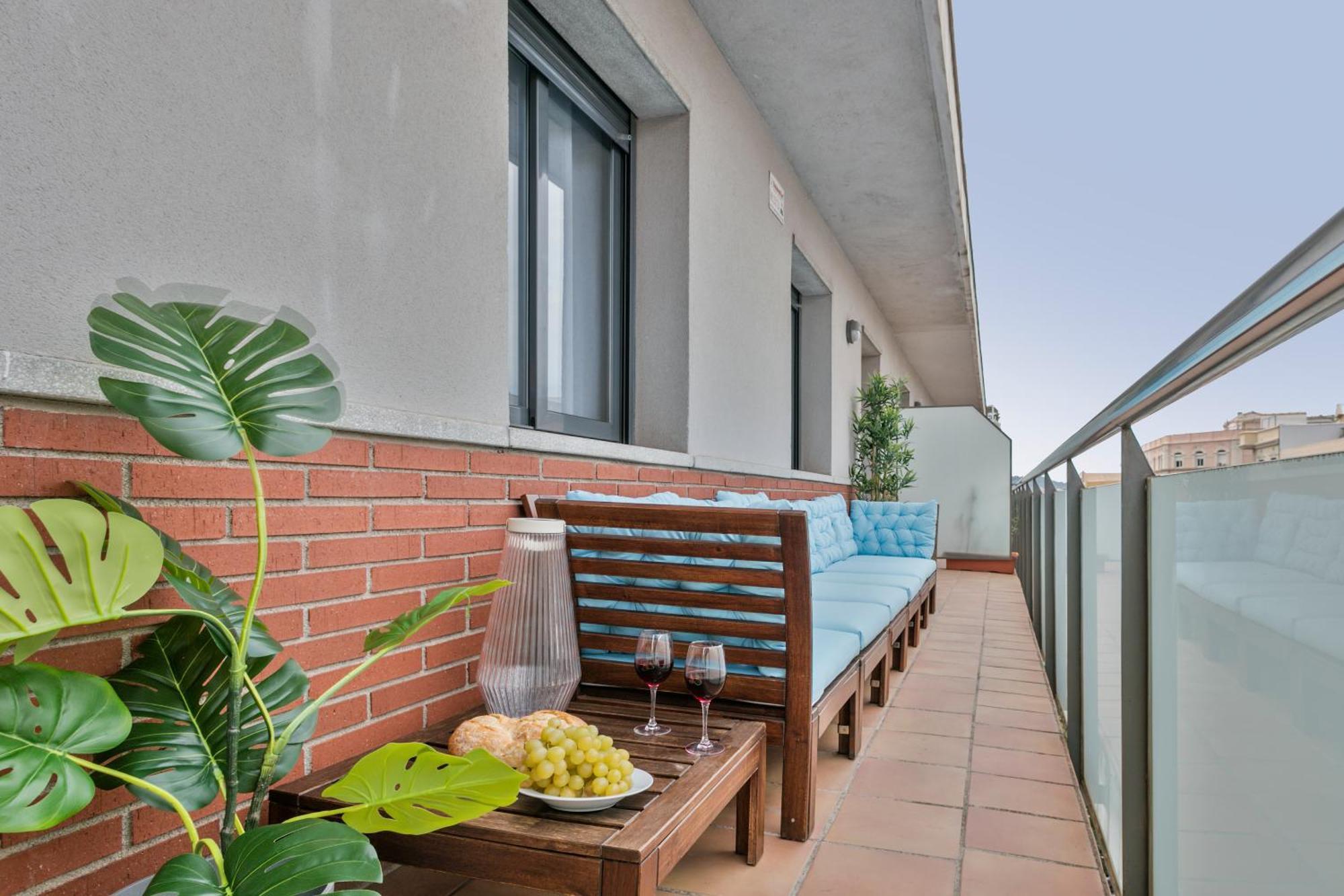 Penthouse With Terrace In Poblenou